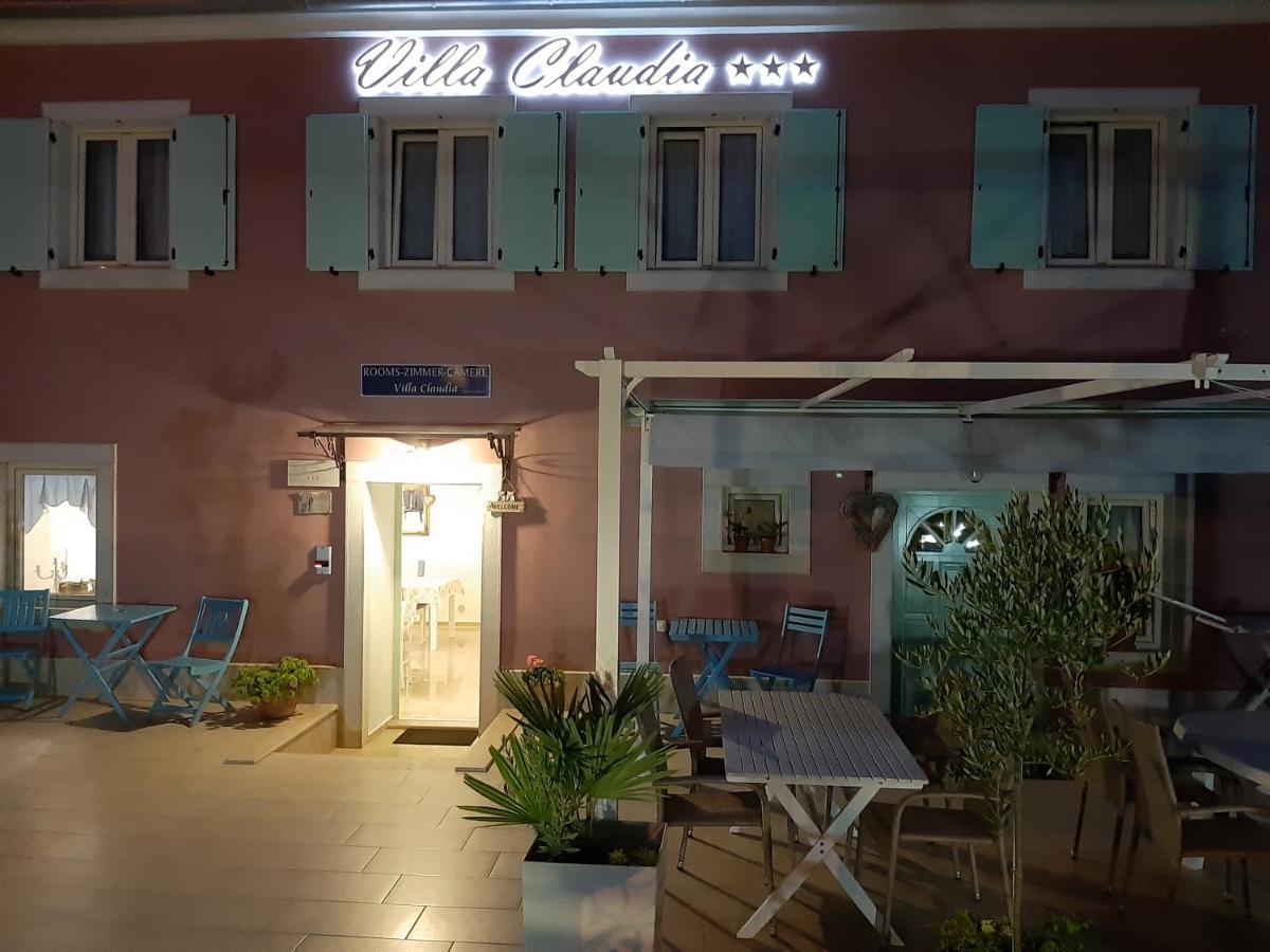 Villa Claudia Fažana Exteriör bild