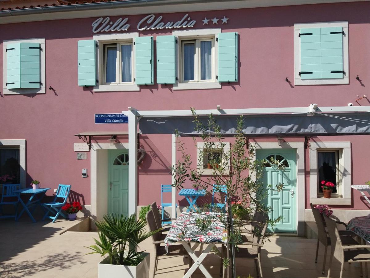 Villa Claudia Fažana Exteriör bild